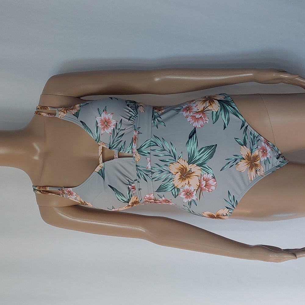 Shekini swimwear floral women's one piece Size S‎